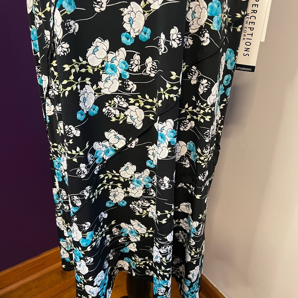 Perceptions Floral Print Sleeveless Dress NWT - Picture 3 of 9